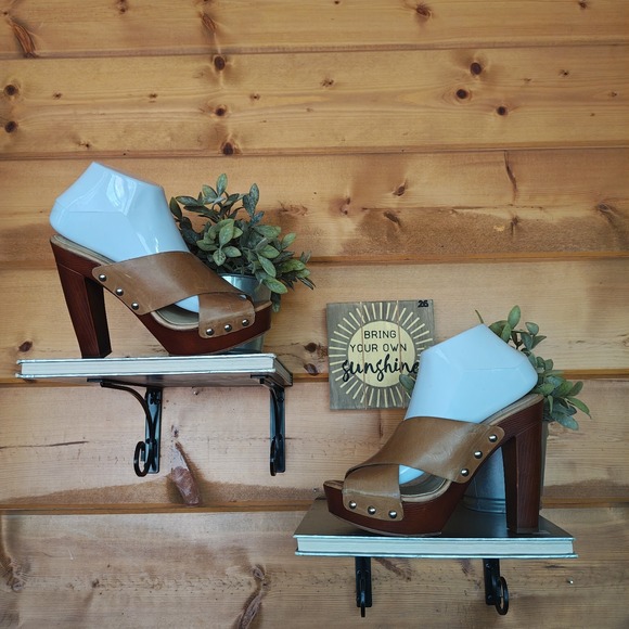 Vince Camuto Shoes - Vince Camuto Elora Studded Brown Leather Wood Platform Cross Strap Sandals Sz 8M